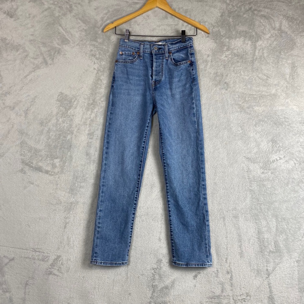 Levis Wedgie Straight High Rise Medium Wash Blue Denim Jeans 34964-0130‎ Size 25